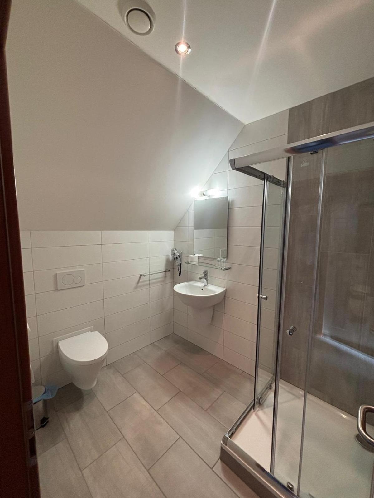 Sport Relax Hotel Na Kopecku Krinec Buitenkant foto