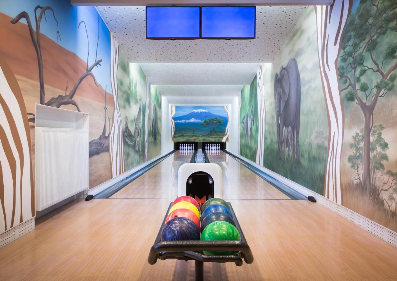 Sport Relax Hotel Na Kopecku Krinec Buitenkant foto